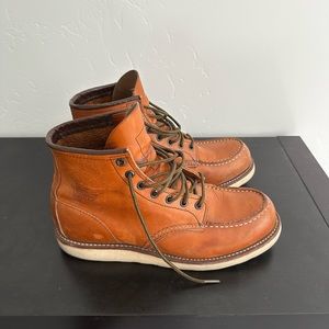 Redwing Heritage Boots SZ 9
